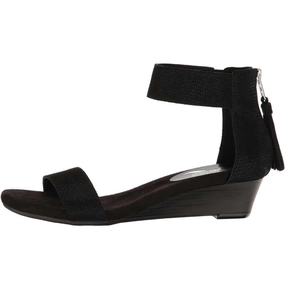 AEROSOLES Yetroactive Black Womens Wedge Sandals w/ Tassel zip closure Sz 11